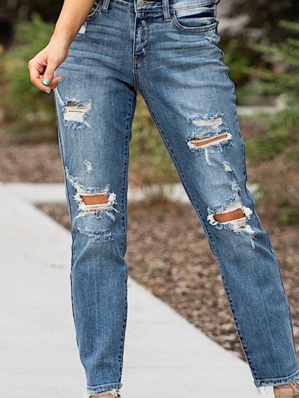 Judy Blue Boyfriend Fit Distressed Blue Women's Jeans - 1/25